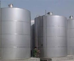 山东储油罐选购首选宏盛金属，专业制造保障质量